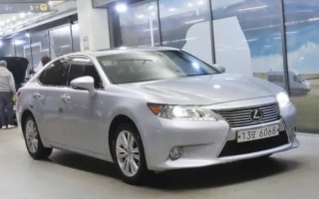 뉴ES350 슈프림 렉서스 2012/11 74,181km